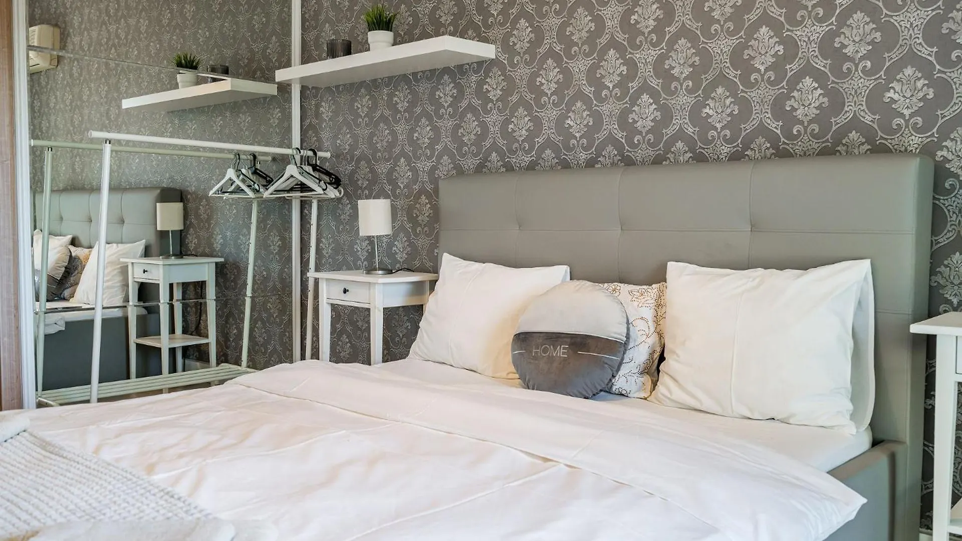 Old City Ultra Central Apartment-4Br-Parliament Bucharest 0*,