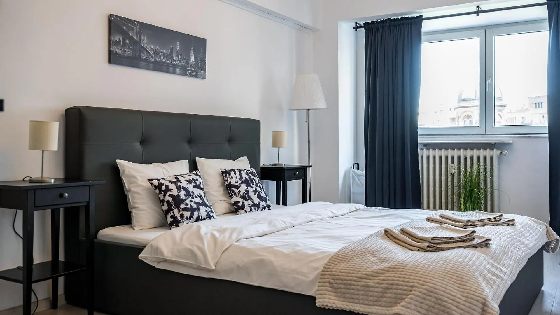 Old City Ultra Central Apartment-4Br-Parliament Bucharest Romania
