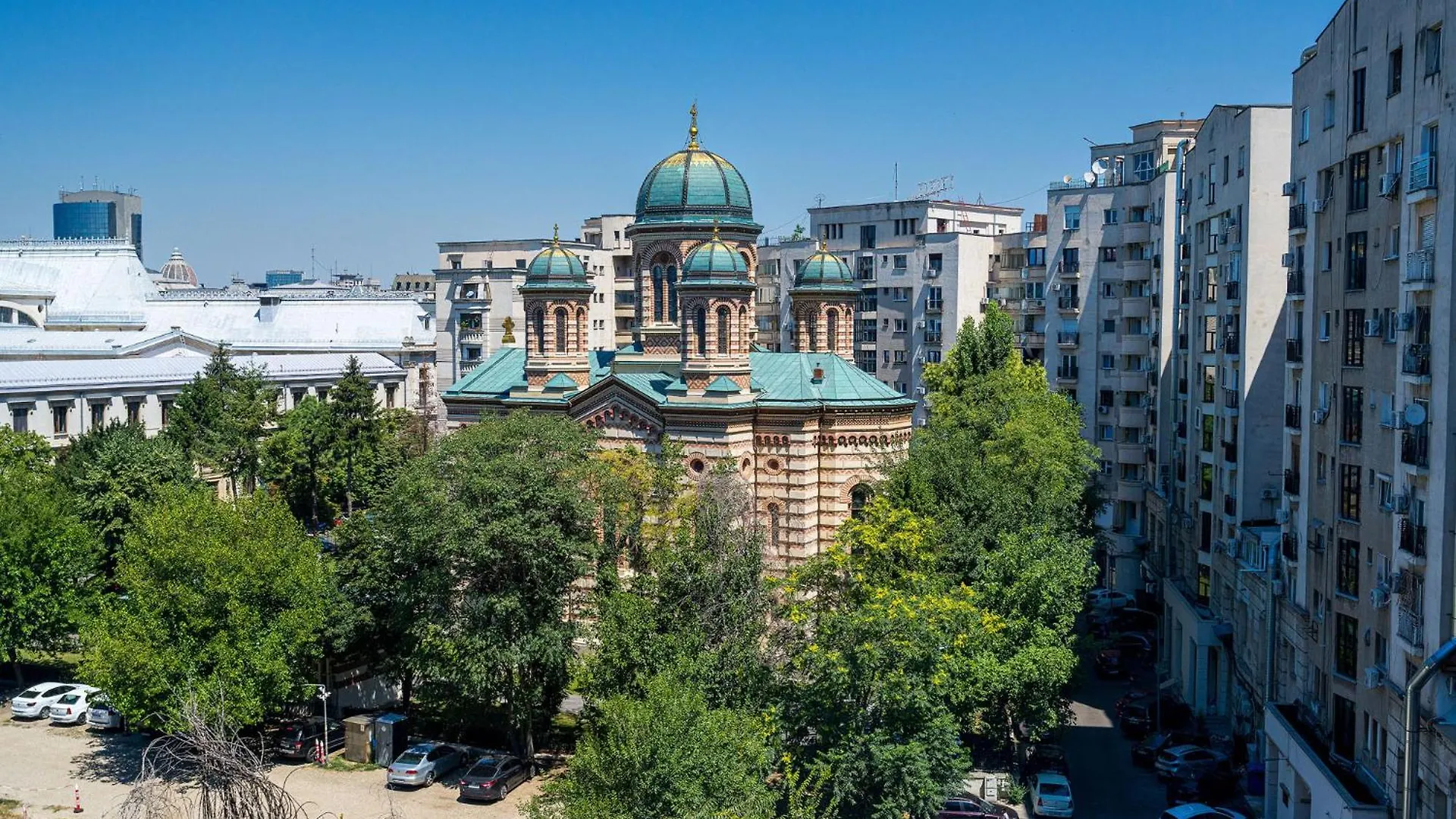 Old City Ultra Central Apartment-4Br-Parliament Bucharest Apartment